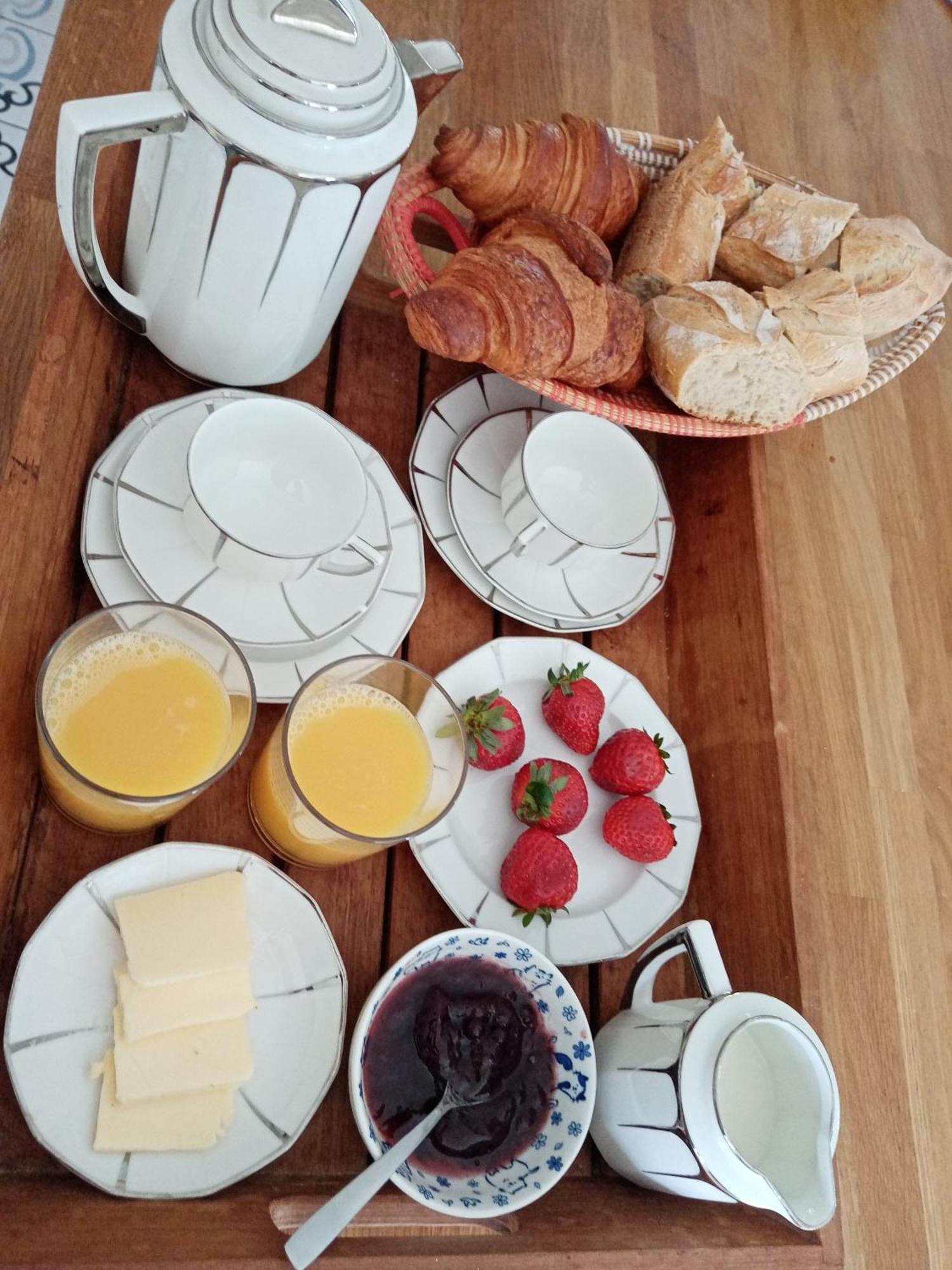 Rose Garden Bayeux Bed and Breakfast Εξωτερικό φωτογραφία